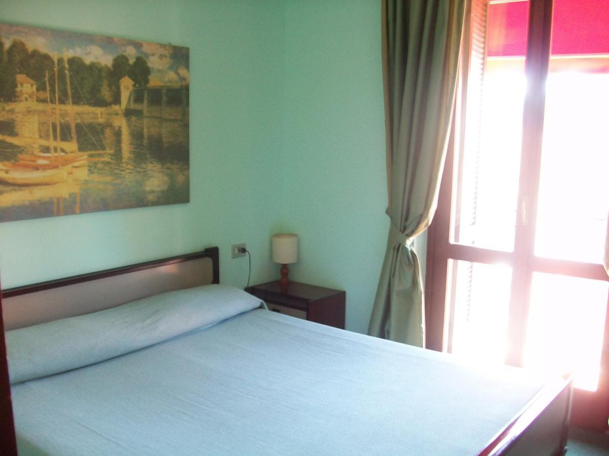 Hotel Meuble Moderno Laveno-Mombello Εξωτερικό φωτογραφία